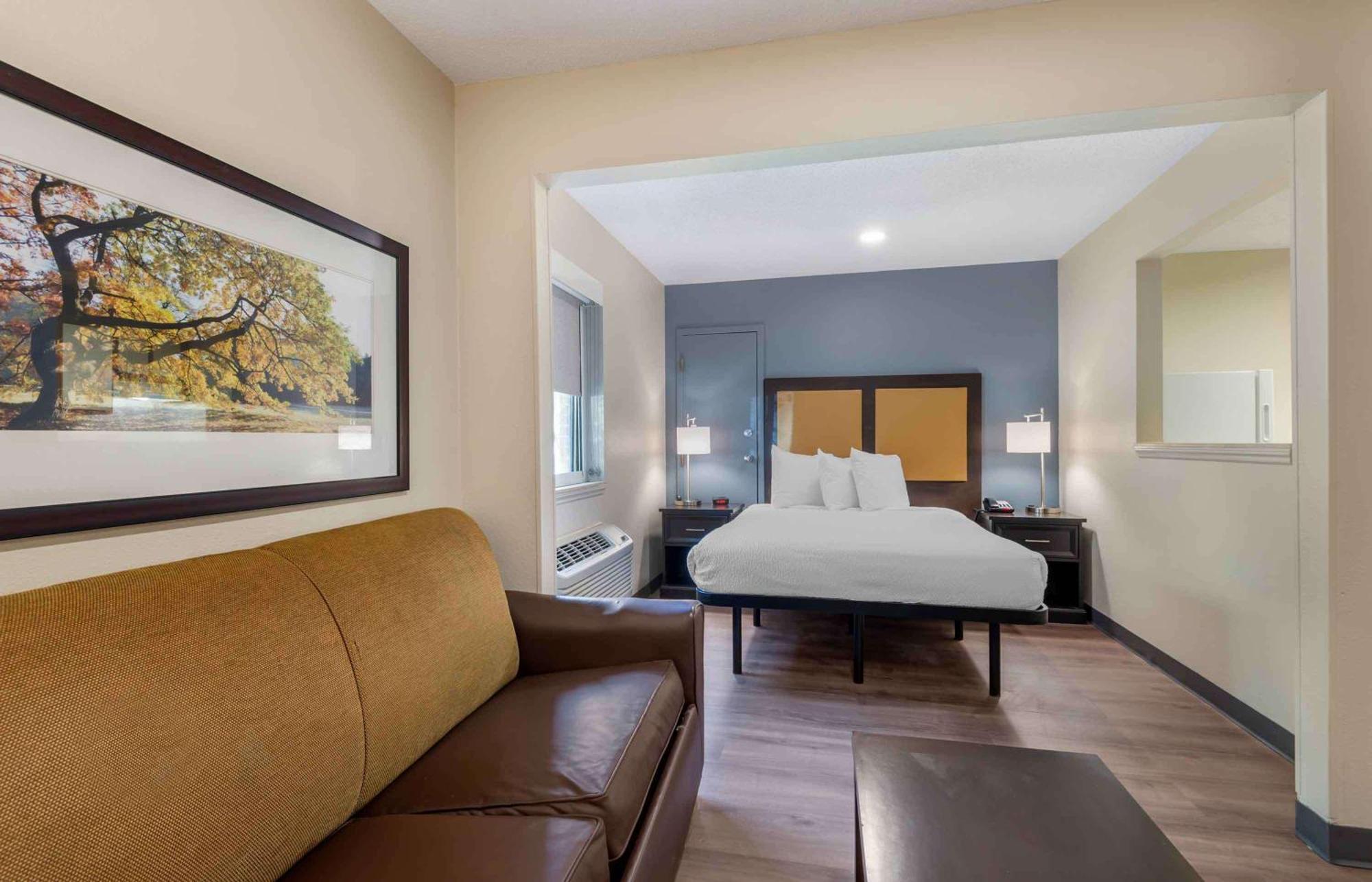 Extended Stay America Select Suites - Charlotte - Tyvola Rd - Executive Park Extérieur photo