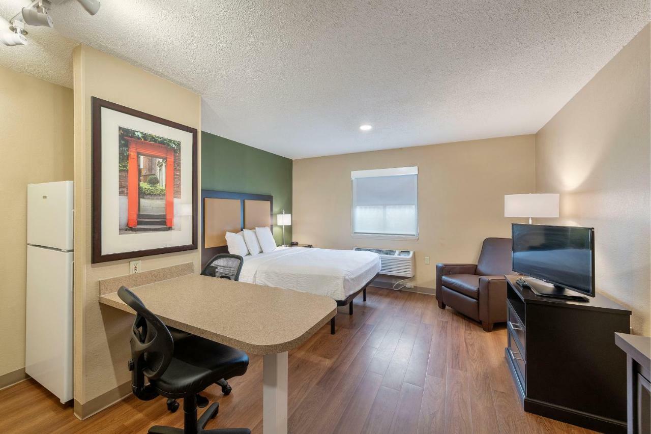 Extended Stay America Select Suites - Charlotte - Tyvola Rd - Executive Park Extérieur photo